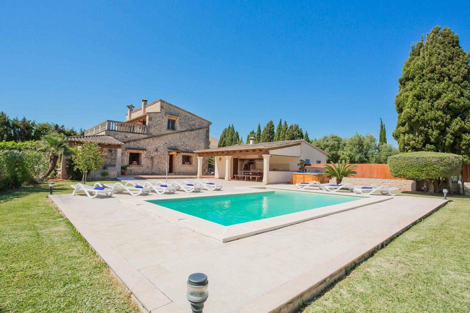 Cifre Villa Alcúdia